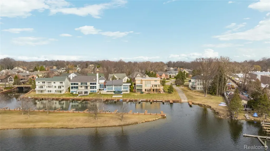 00 Forest Bay Drive Waterford Charter Township MI 48328