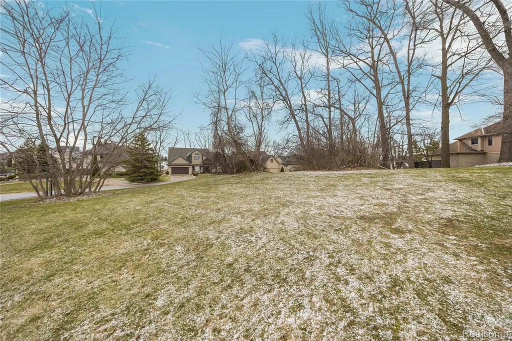 00 Forest Bay Drive Waterford Charter Township MI 48328