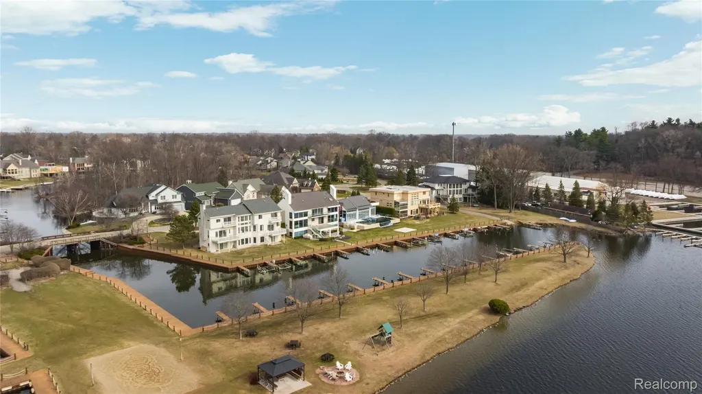 00 Forest Bay Drive Waterford Charter Township MI 48328