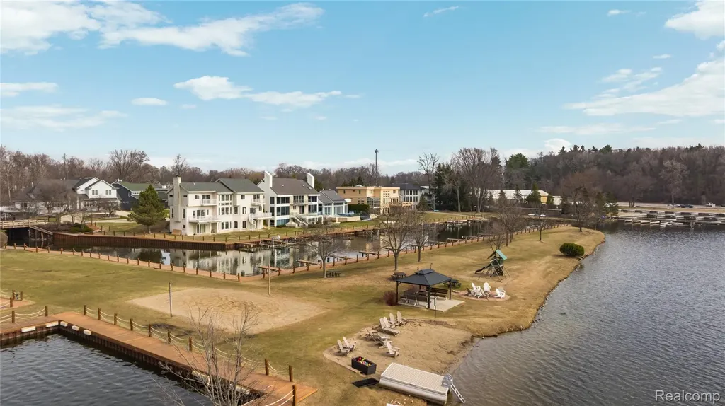 00 Forest Bay Drive Waterford Charter Township MI 48328