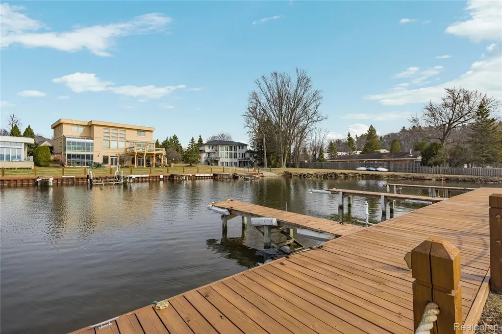 00 Forest Bay Drive Waterford Charter Township MI 48328