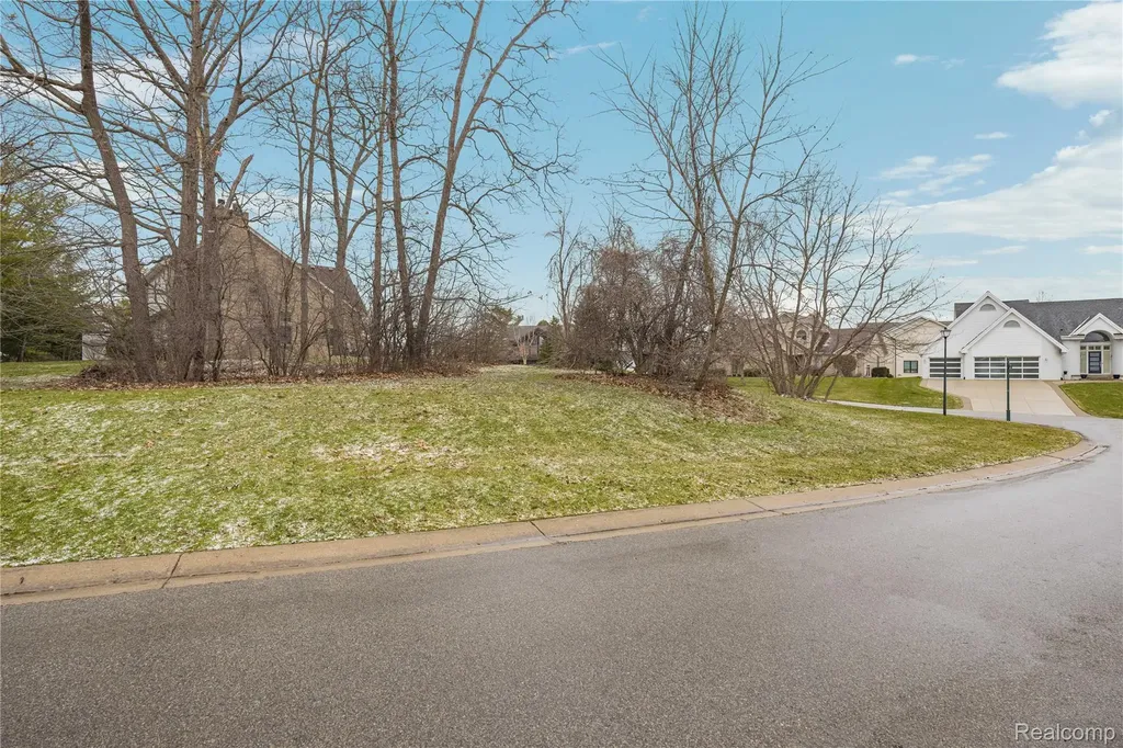 00 Forest Bay Drive Waterford Charter Township MI 48328