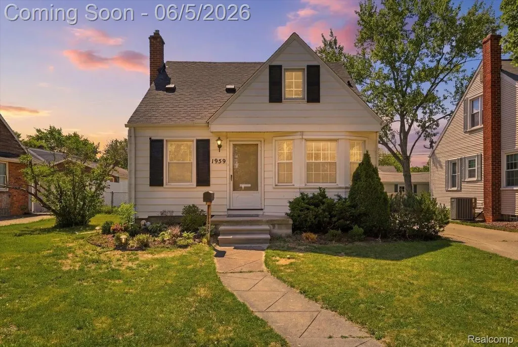 1959 Cass Boulevard Berkley City MI 48072