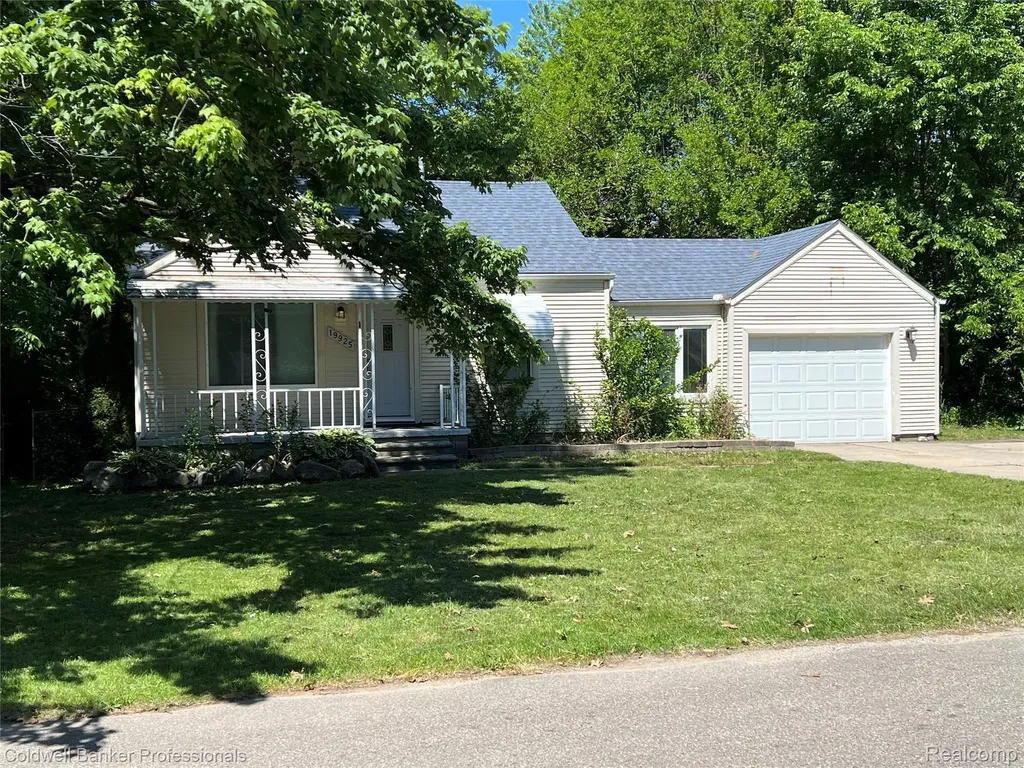 19925 Negaunee Redford Charter Township MI 48240