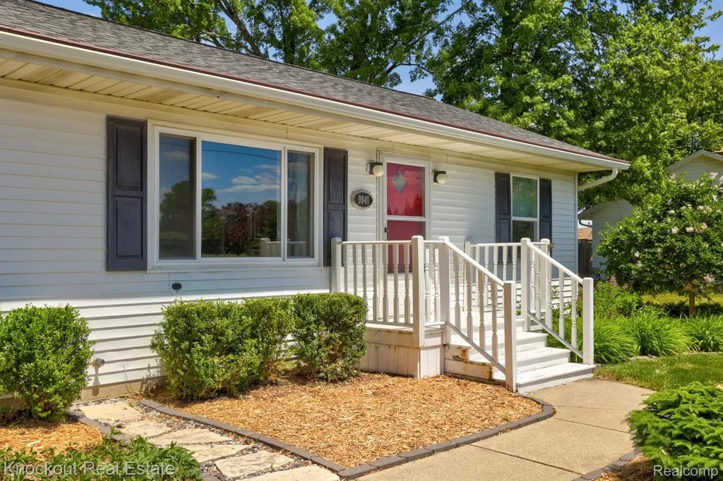 9941 Lange Road Birch Run Township MI 48415
