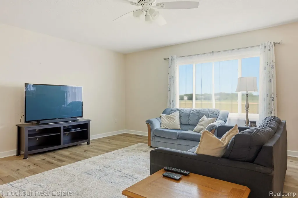 9941 Lange Road Birch Run Township MI 48415