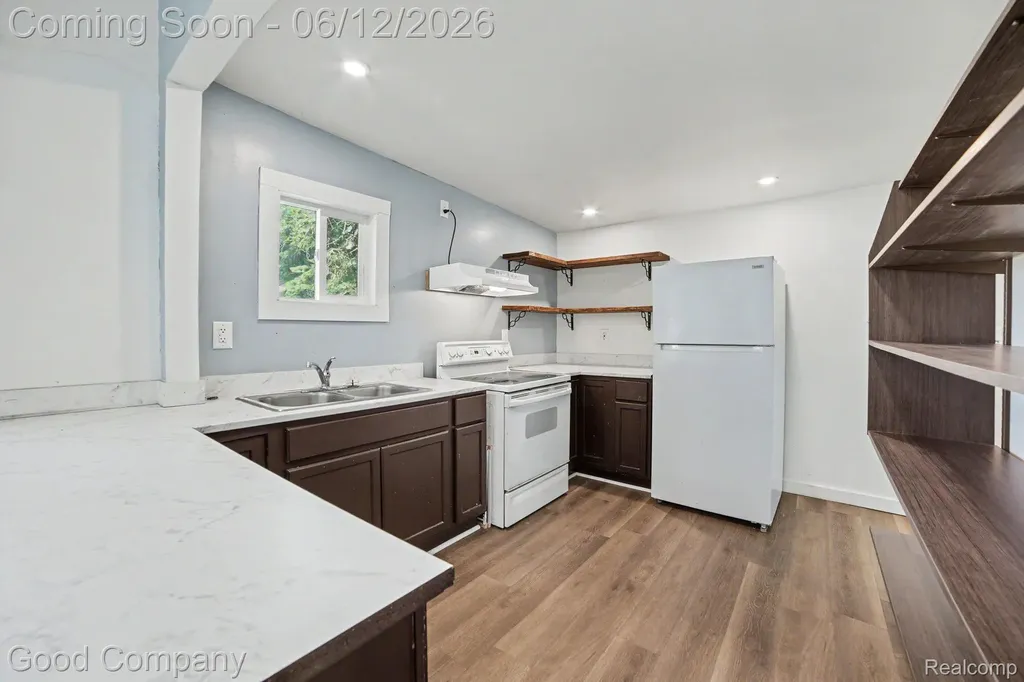 701 11th Street Bay City City MI 48708