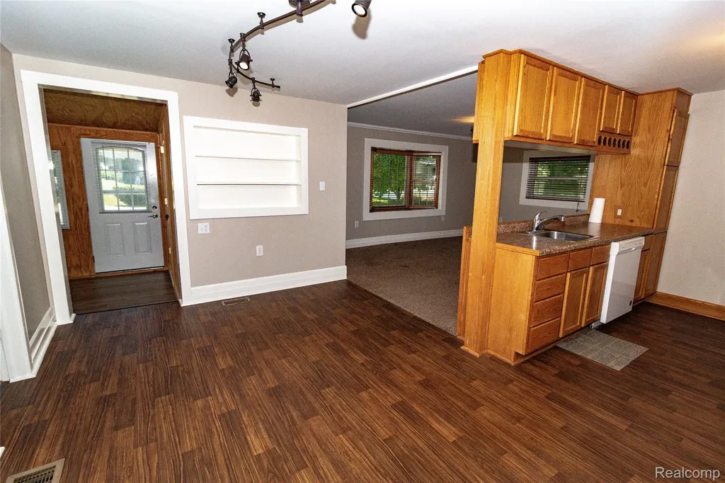 106 Washington Street Attica Township MI 48412