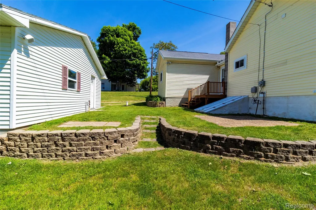 106 Washington Street Attica Township MI 48412