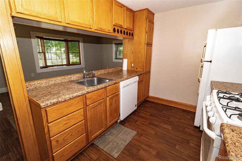 106 Washington Street Attica Township MI 48412