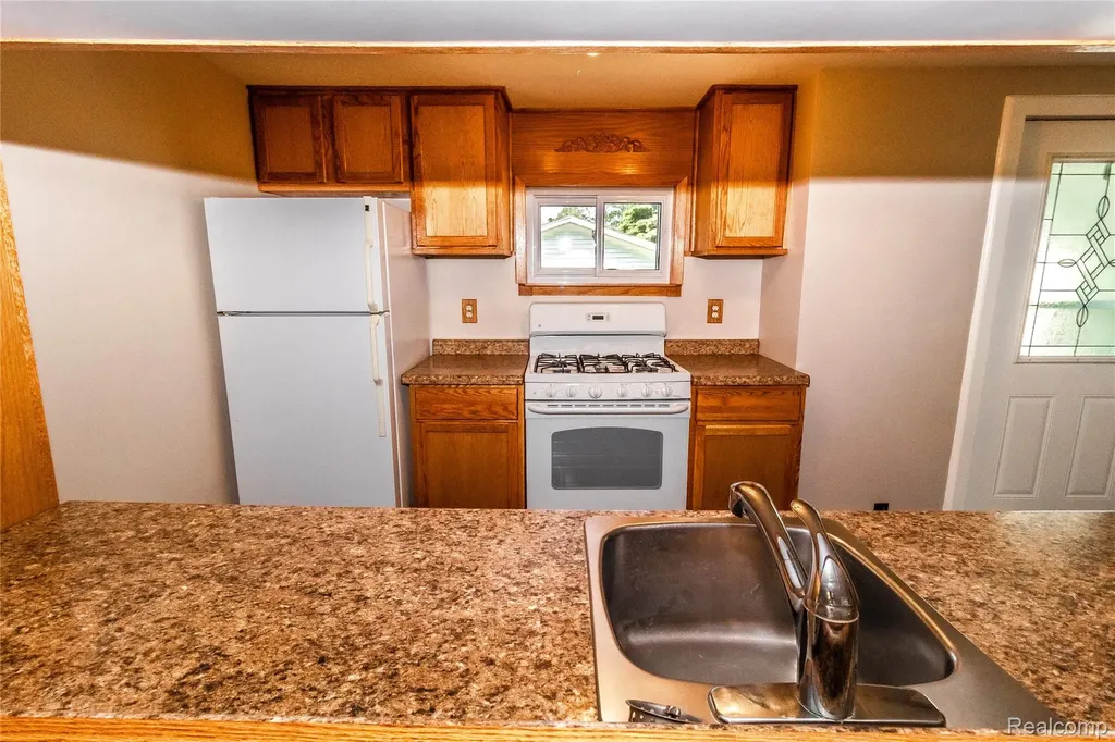106 Washington Street Attica Township MI 48412