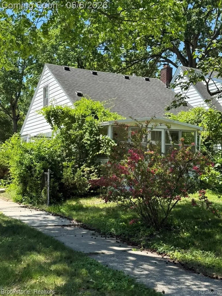 1027 E 6th Street Royal Oak City MI 48067