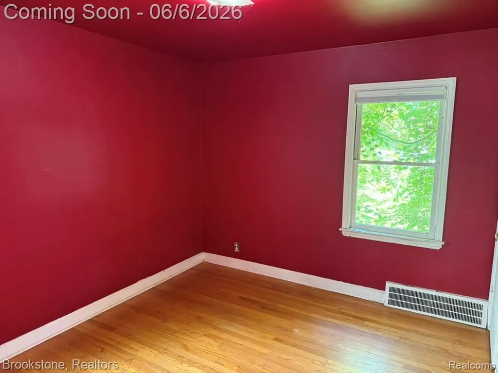 1027 E 6th Street Royal Oak City MI 48067