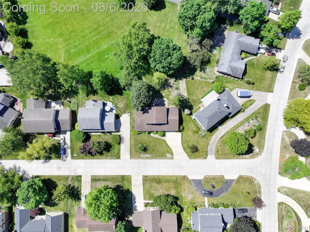 36275 Congress Road Farmington City MI 48335