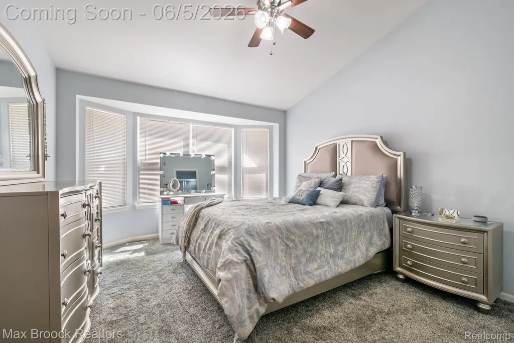 41222 Bermuda Drive Sterling Heights City MI 48314