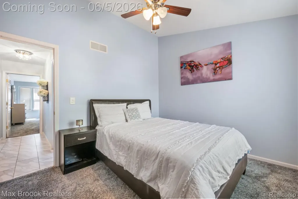 41222 Bermuda Drive Sterling Heights City MI 48314