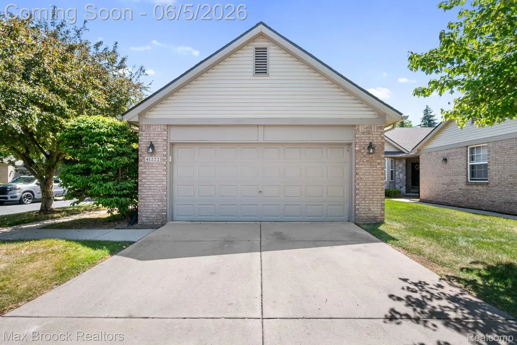 41222 Bermuda Drive Sterling Heights City MI 48314