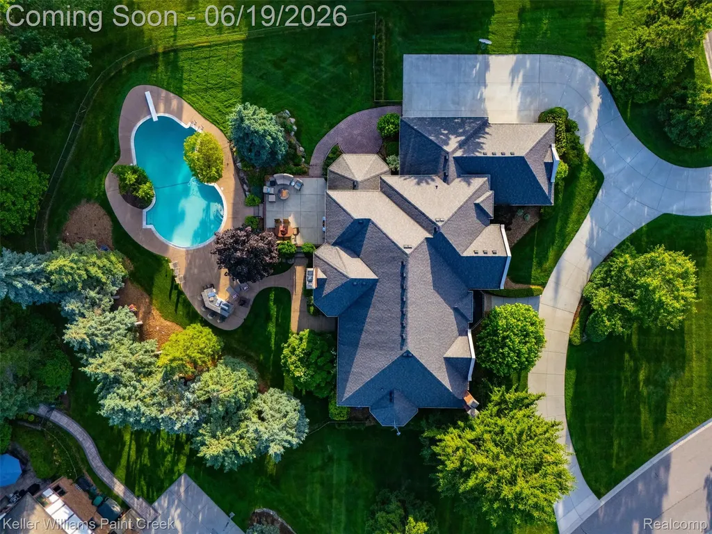 2784 Murfield Court Oakland Charter Township MI 48306