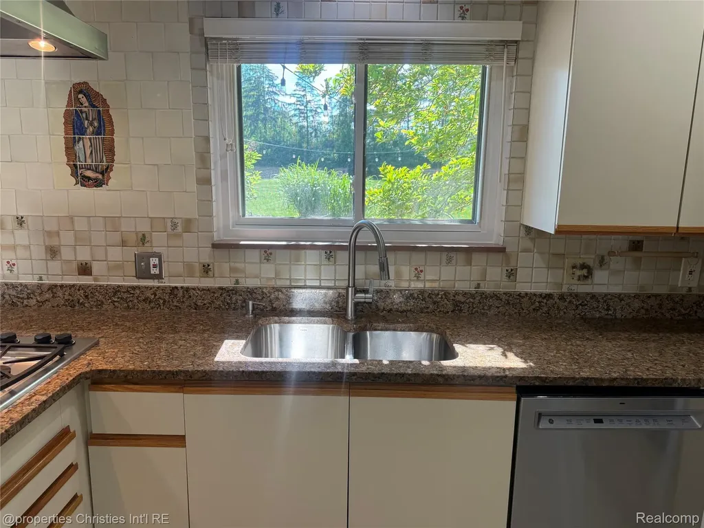 1640 Orchard Lane Bloomfield Hills City MI 48301