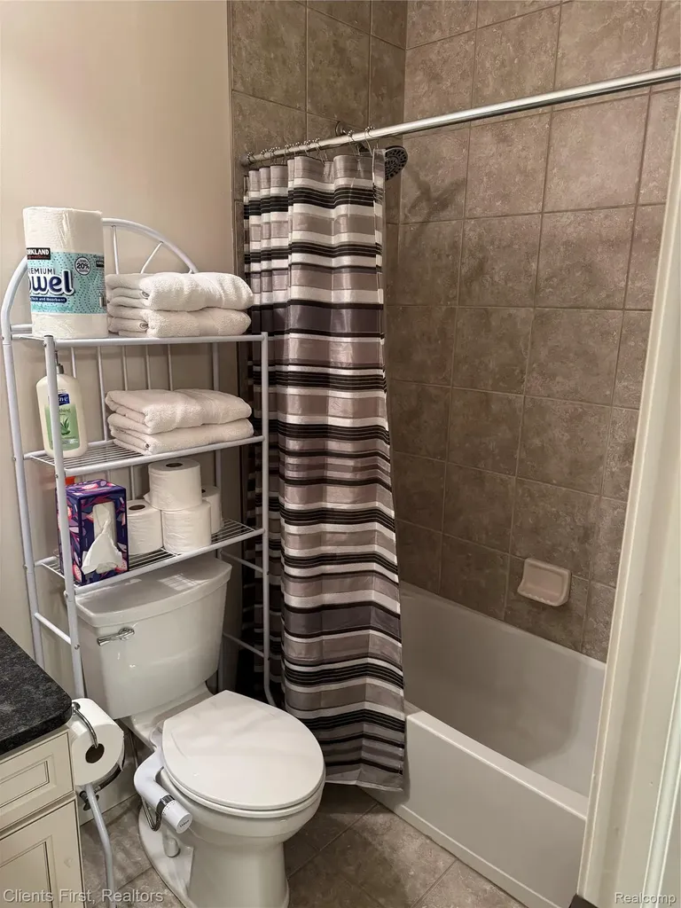 318 Province Lane Canton Charter Township MI 48188