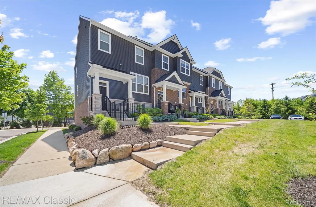 219 S Sydney Court N Plymouth City MI 48170