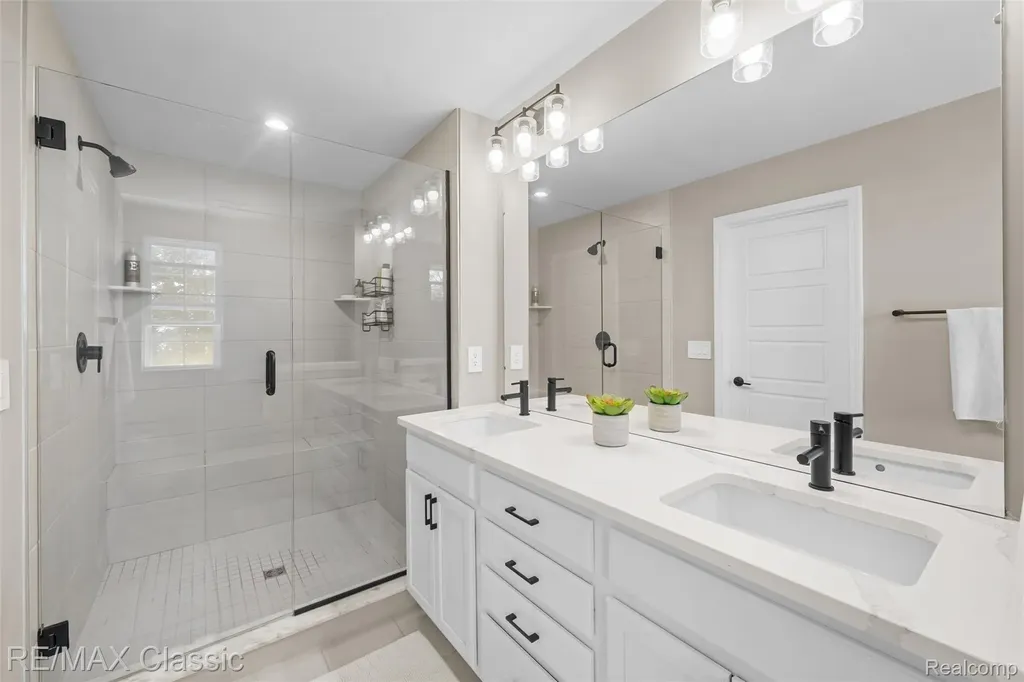219 S Sydney Court Plymouth City MI 48170