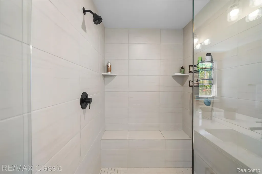 219 S Sydney Court Plymouth City MI 48170