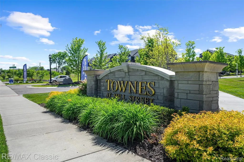219 S Sydney Court Plymouth City MI 48170