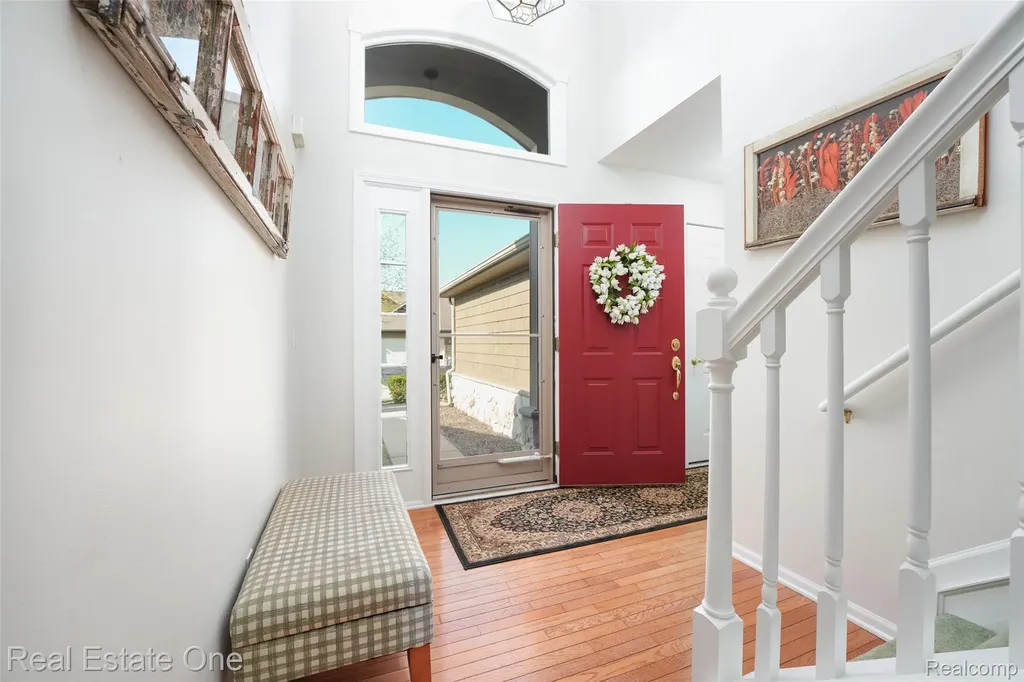 2243 Willow Tree Drive Brighton City MI 48116