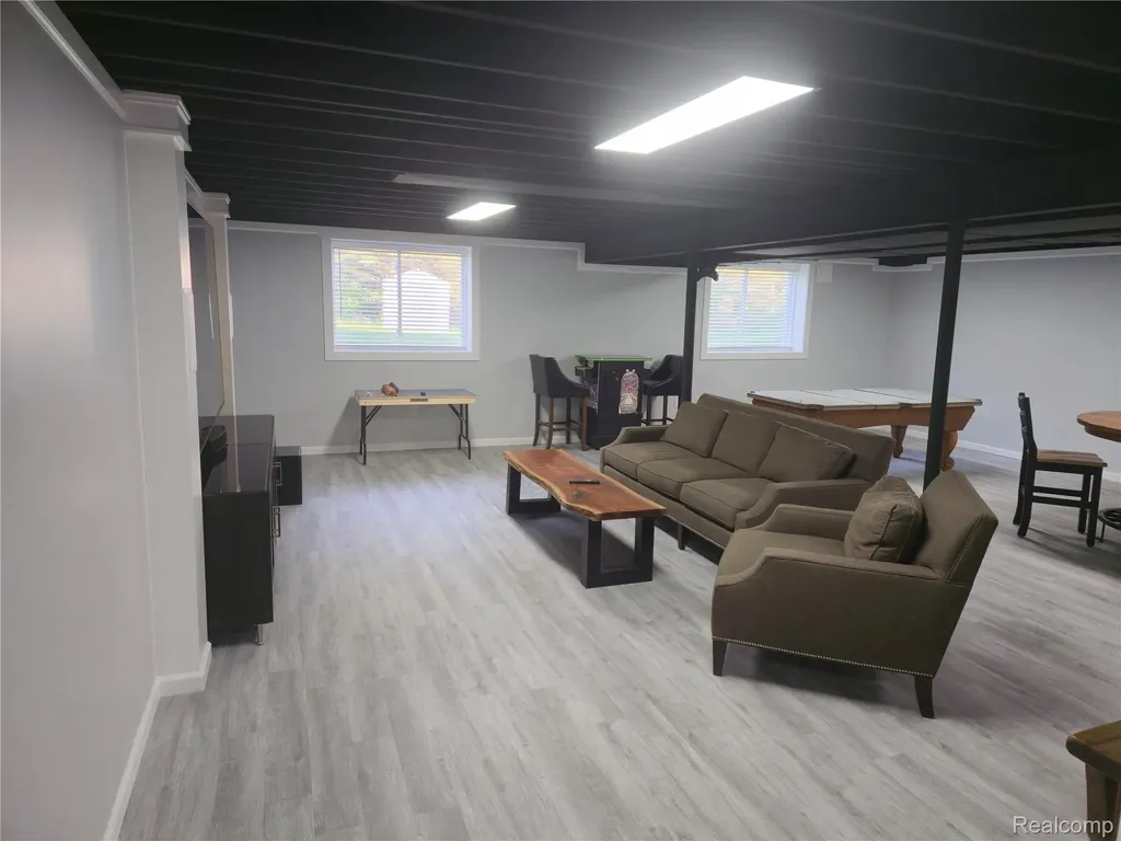12621 Golden Oaks Drive Hartland Township MI 48380