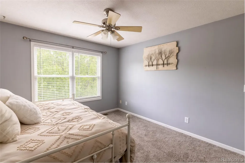 12621 Golden Oaks Drive Hartland Township MI 48380
