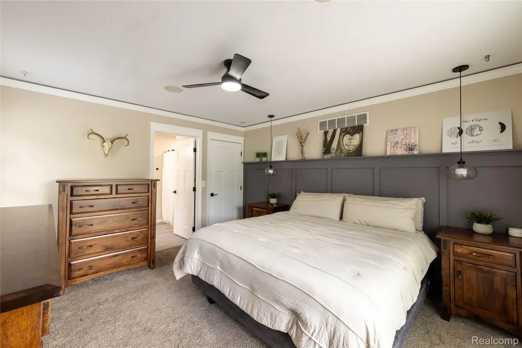 12621 Golden Oaks Drive Hartland Township MI 48380