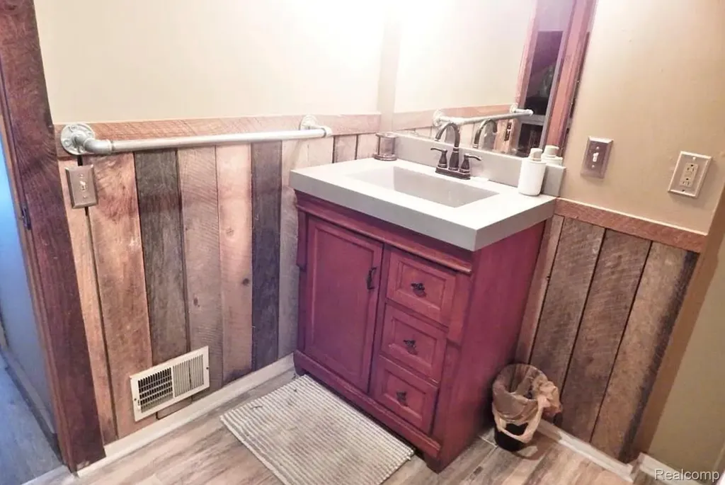 4441 Mack Road Oceola Township MI 48855