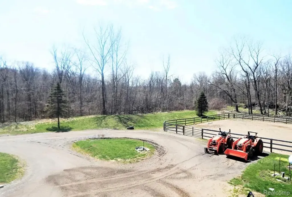 4441 Mack Road Oceola Township MI 48855