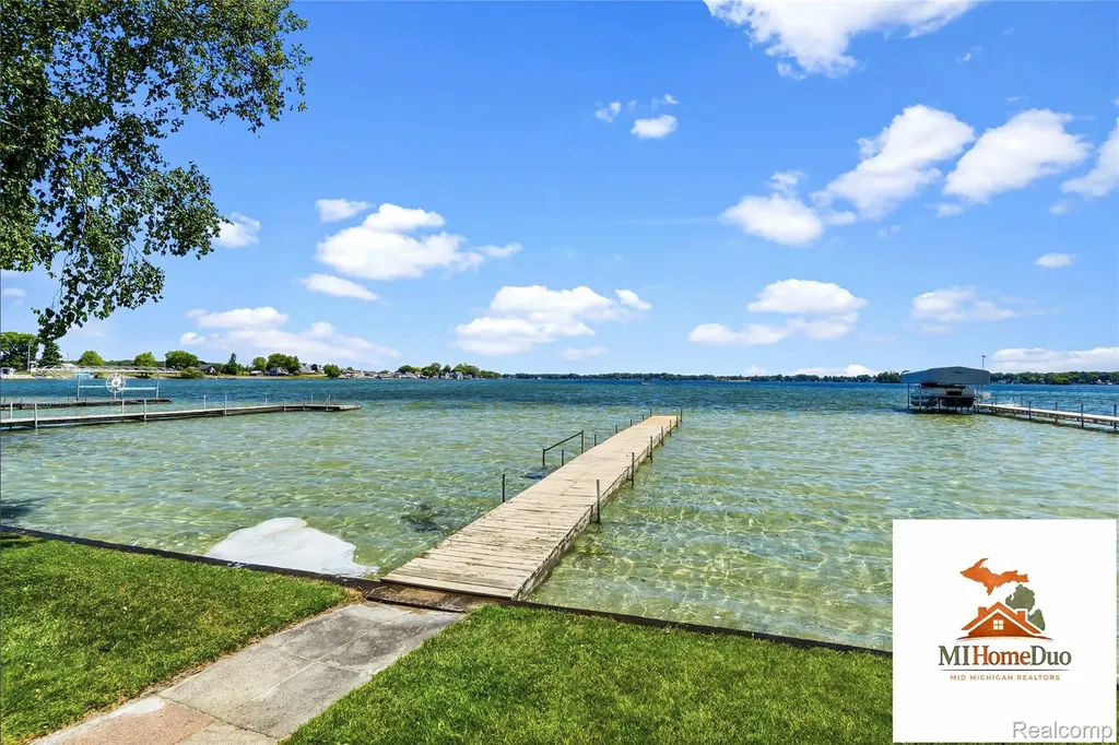 1947 Strait Tow Boulevard Crystal Township MI 48818