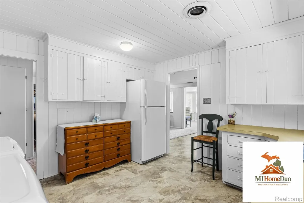 1947 Strait Tow Boulevard Crystal Township MI 48818