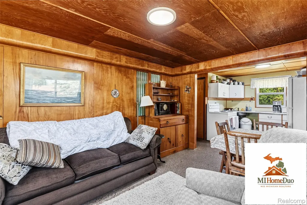 1947 Strait Tow Boulevard Crystal Township MI 48818