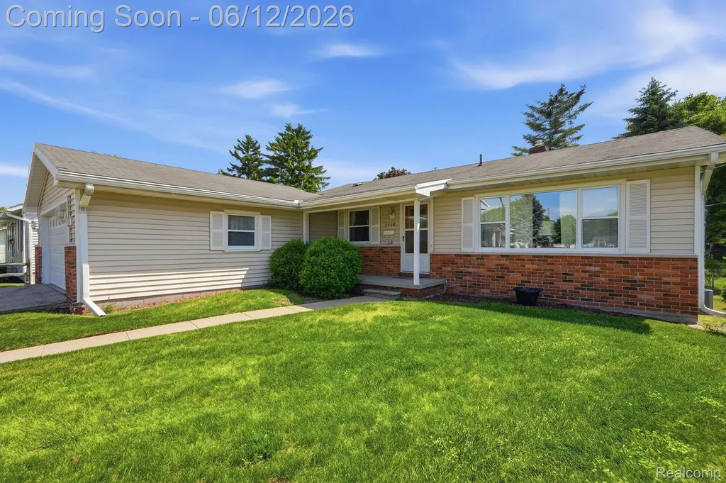 3118 Elk Street Port Huron City MI 48060