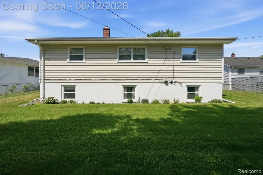 3118 Elk Street Port Huron City MI 48060