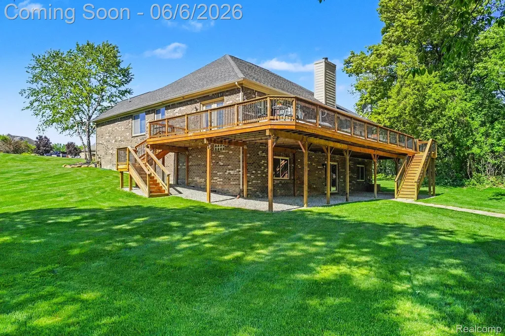 788 Fish Lake Court Oxford Charter Township MI 48371