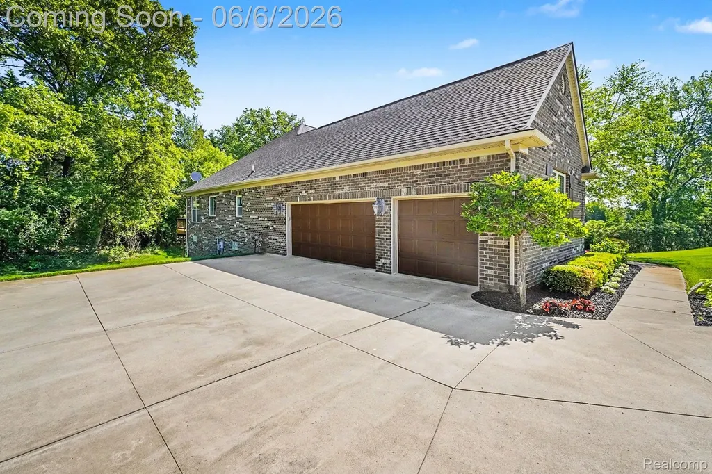 788 Fish Lake Court Oxford Charter Township MI 48371