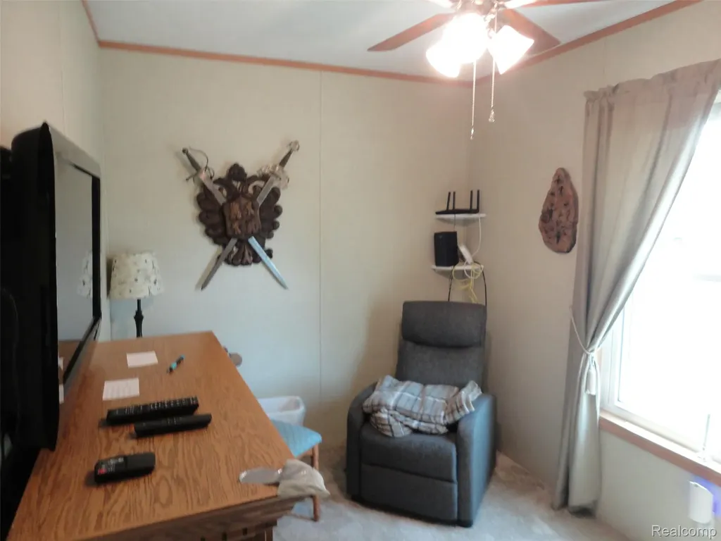 463 Edinborough Street Bedford Township MI 48182