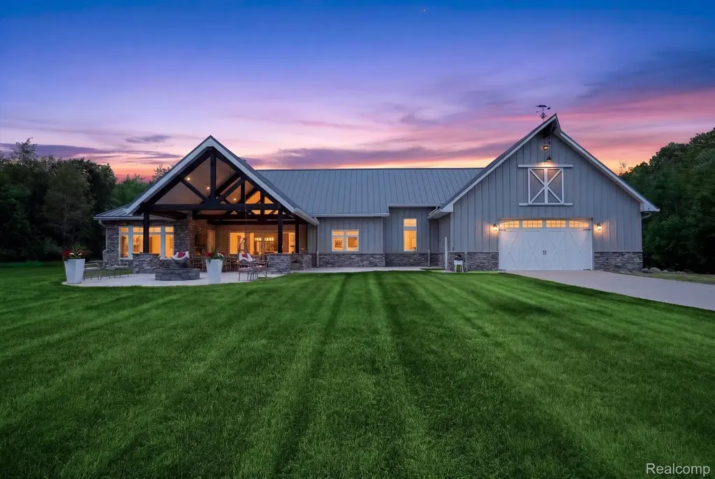 10500 W Grand River Road Handy Township MI 48836