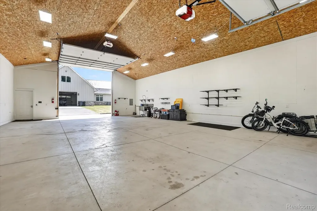 10500 W Grand River Road Handy Township MI 48836