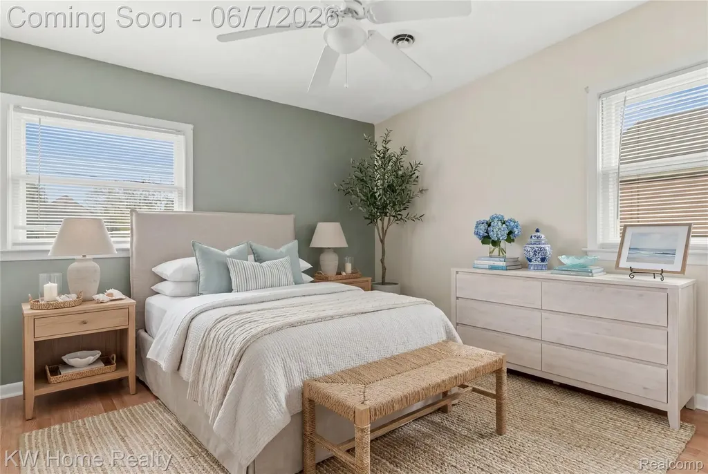 5659 Lathers Street Garden City City MI 48135