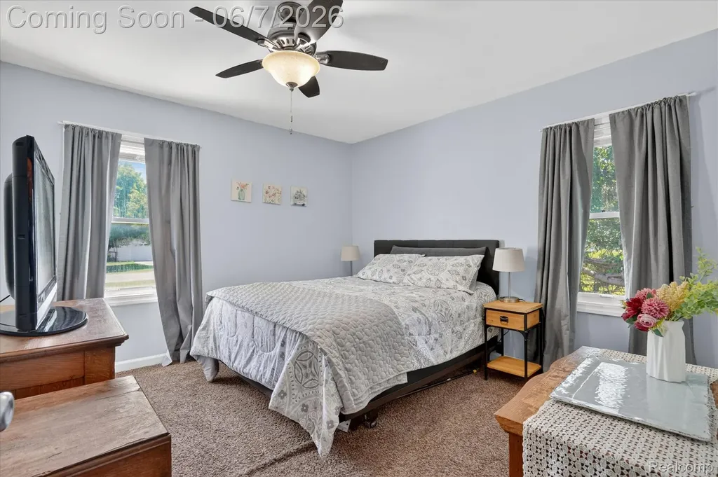 239 E Chestnut Street Webberville Village MI 48892