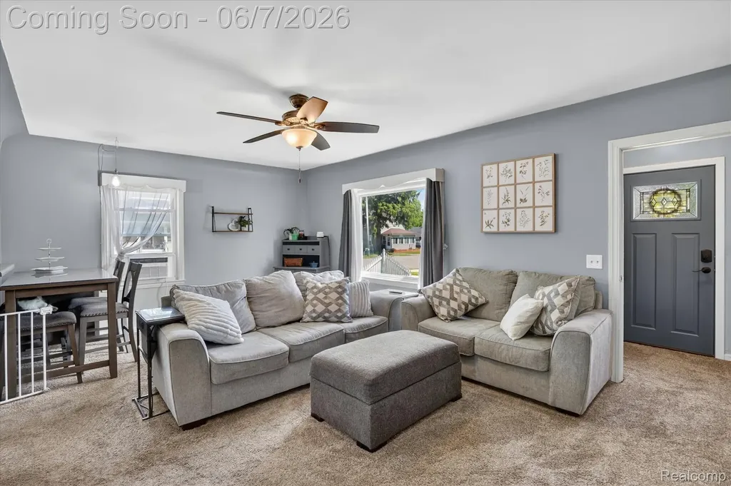 239 E Chestnut Street Webberville Village MI 48892