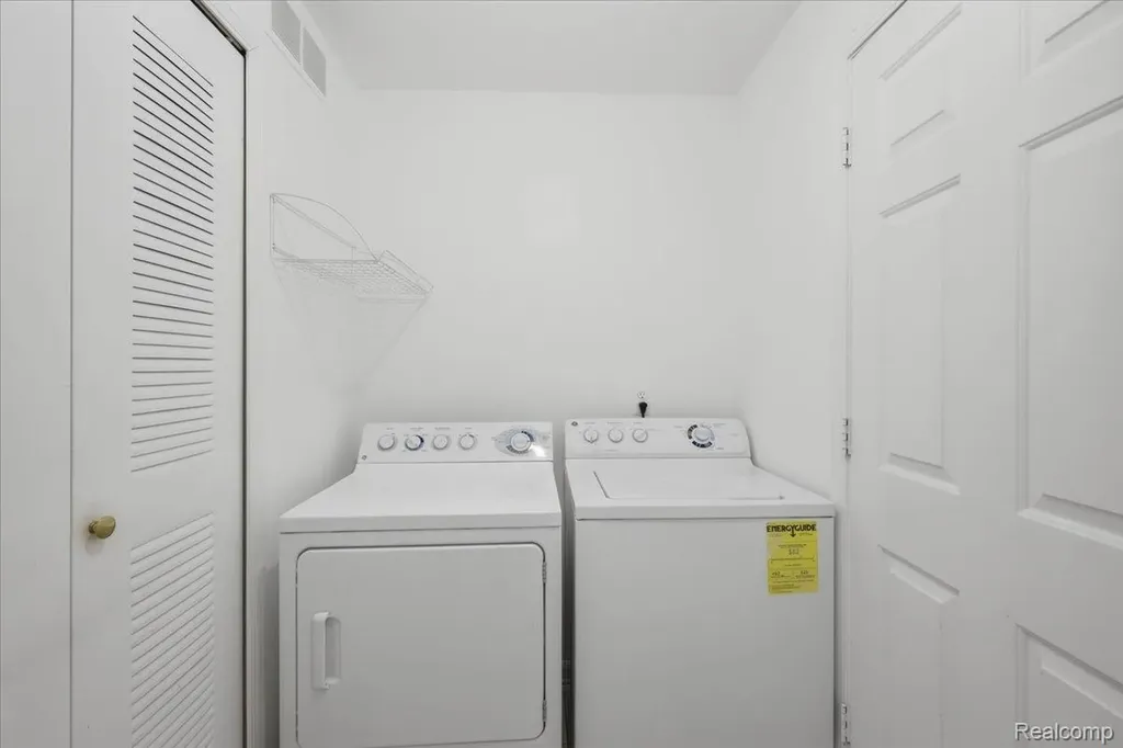 1980 Monarch Drive Shelby Charter Township MI 48316