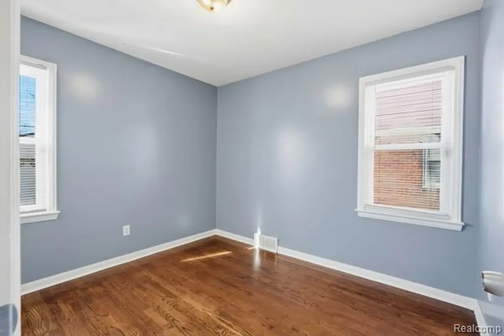 14581 Chatham Street Detroit City MI 48223