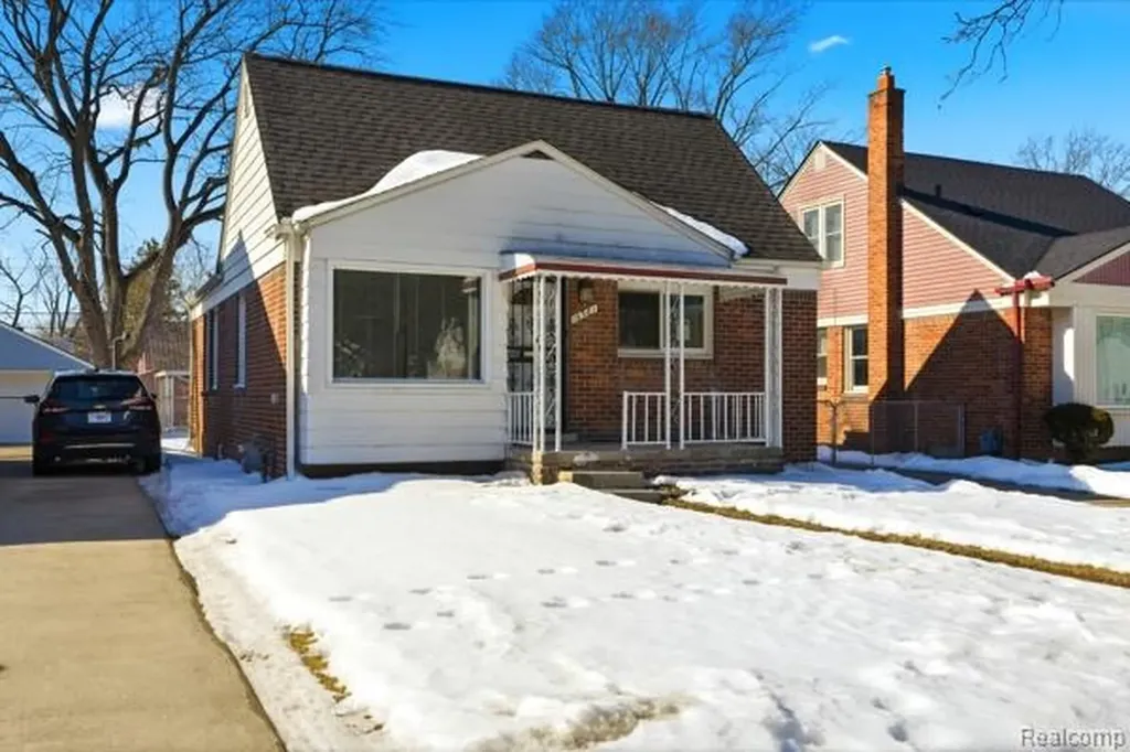 14581 Chatham Street Detroit City MI 48223
